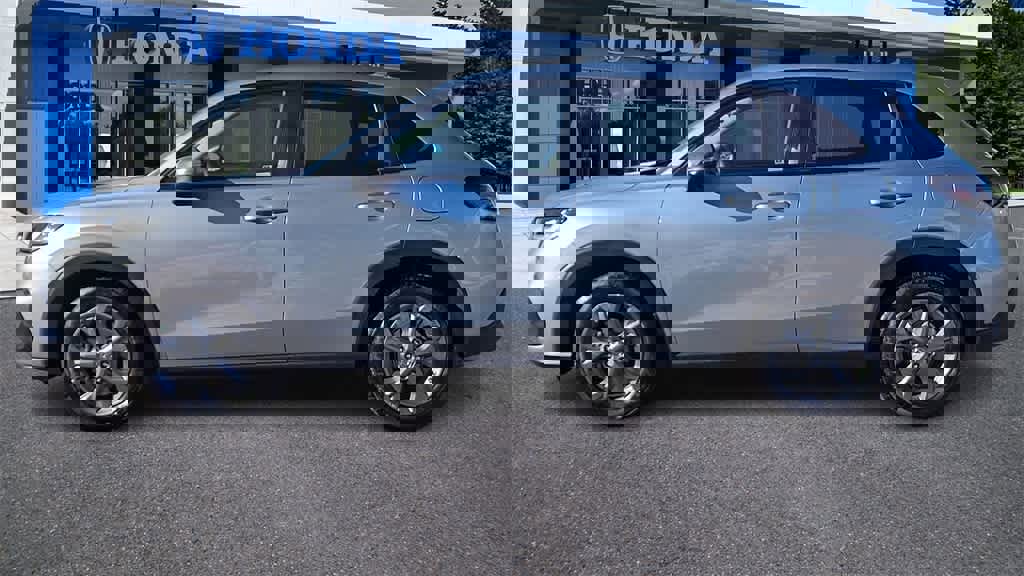 Certified 2026 Honda HR-V LX image 5