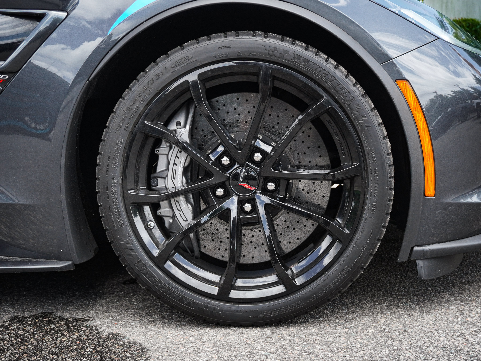 Used 2017 Chevrolet Corvette Grand Sport RWD image 14
