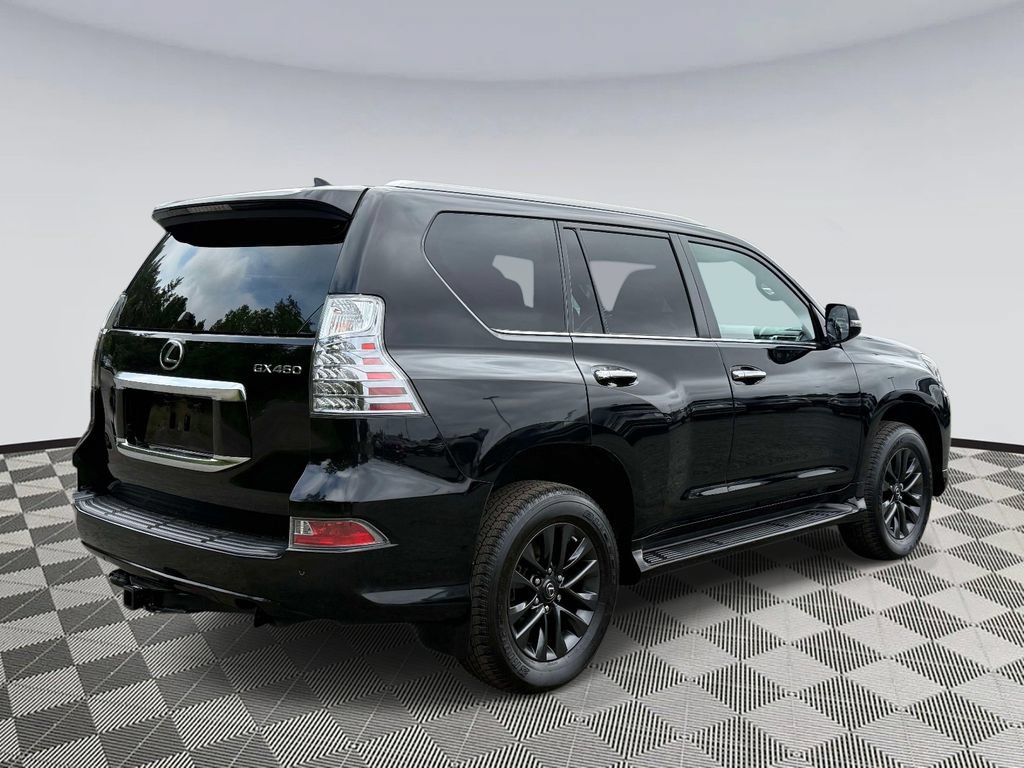 Used 2023 Lexus GX 460 Premium w/ Premium Package AWD/4WD image 2