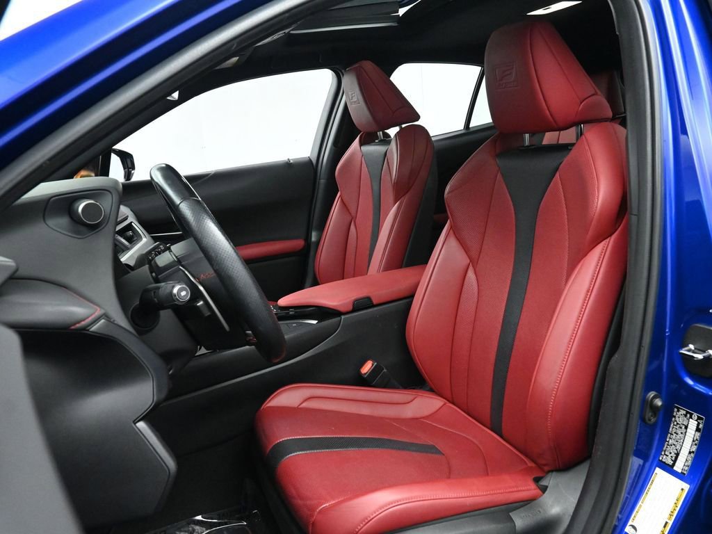 Used 2022 Lexus UX 200 F Sport w/ F Sport Premium Package image 11
