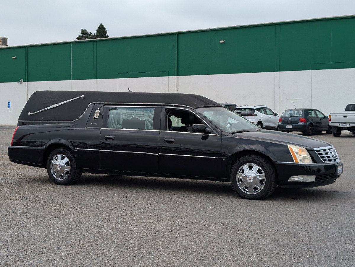Used 2008 Cadillac DTS Hearse