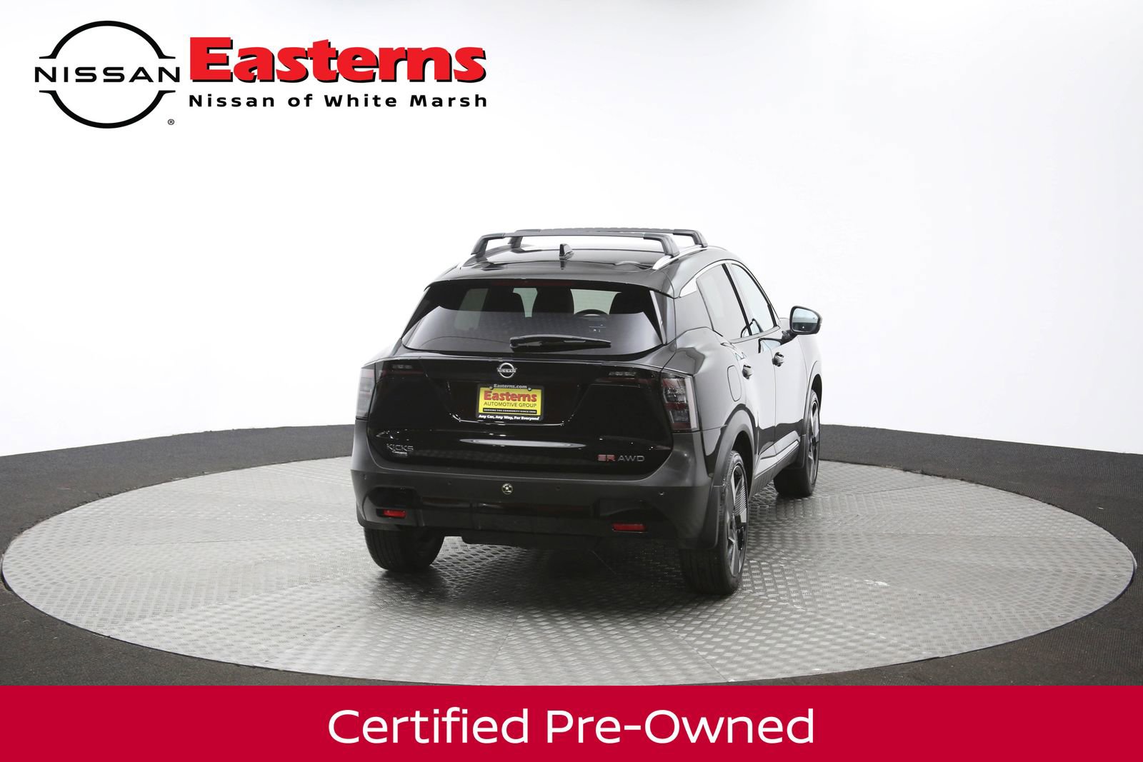 Used 2025 Nissan Kicks SR image 45