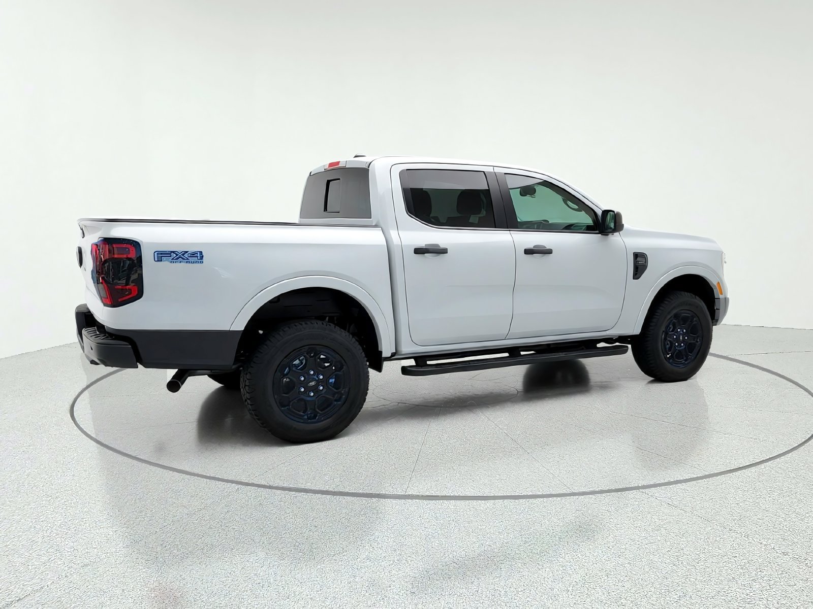 New 2026 Ford Ranger XLT w/ Equipment Group 301A High AWD/4WD image 9