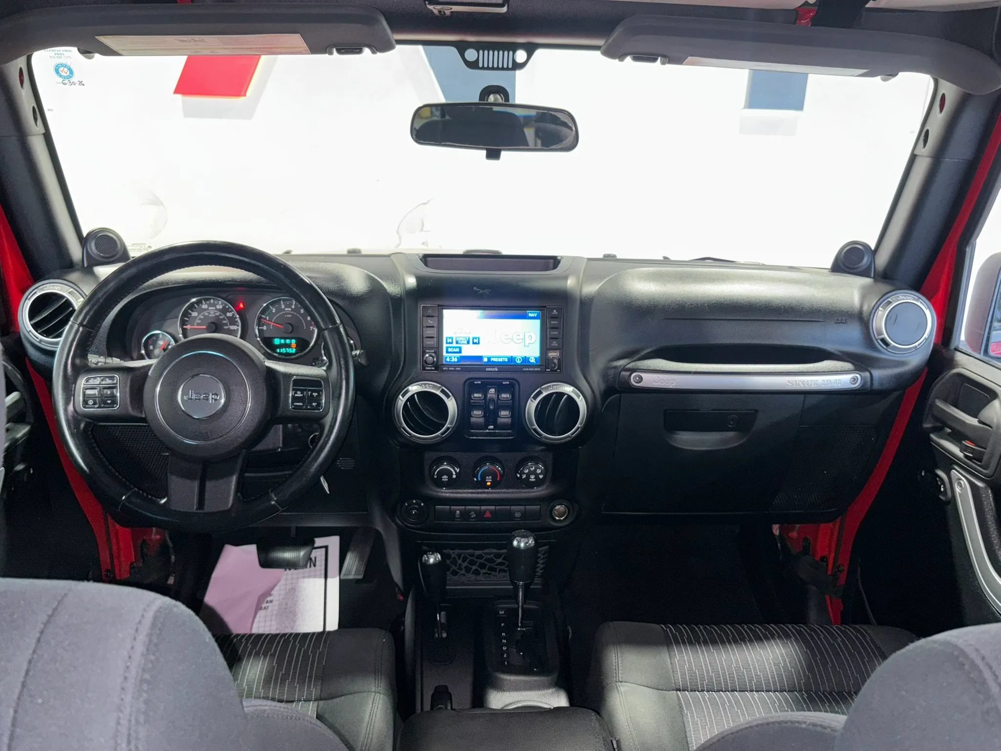 Used 2011 Jeep Wrangler Unlimited Sahara w/ Dual Top Group AWD/4WD image 9
