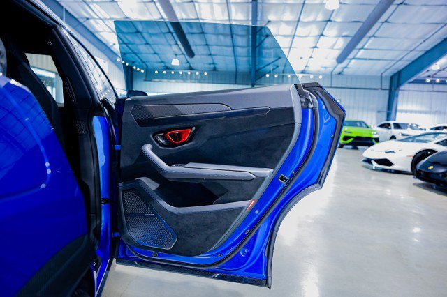 Used 2024 Lamborghini Urus Performante image 14