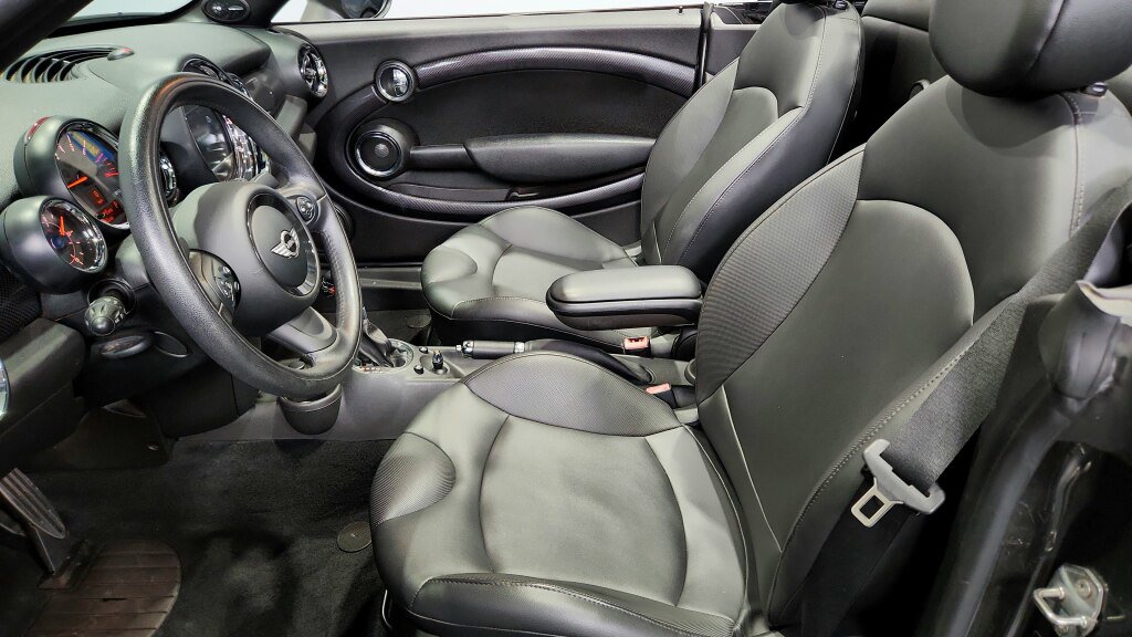 Used 2015 MINI Cooper Roadster S image 22