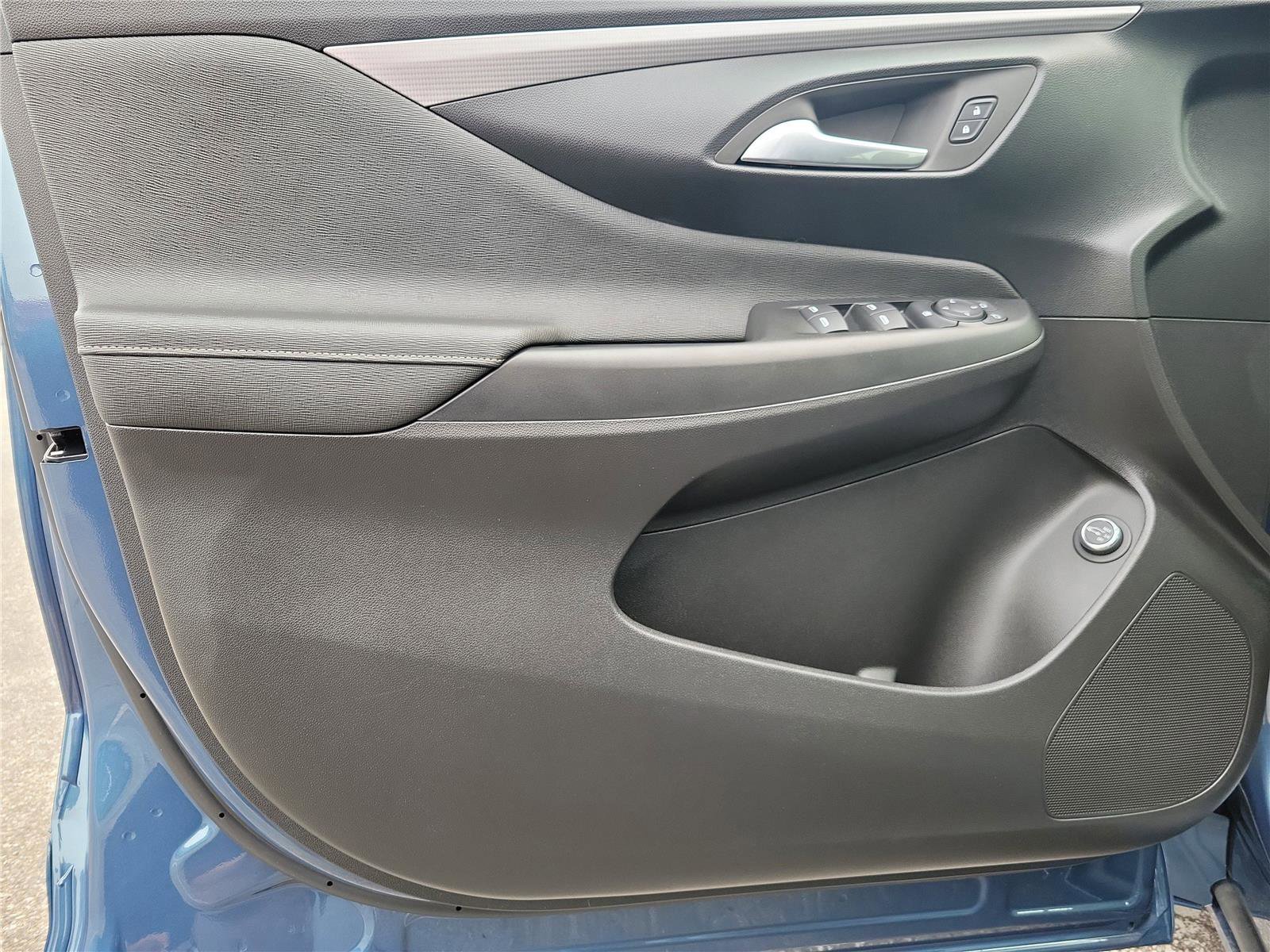 New 2026 Buick Envista Avenir image 19