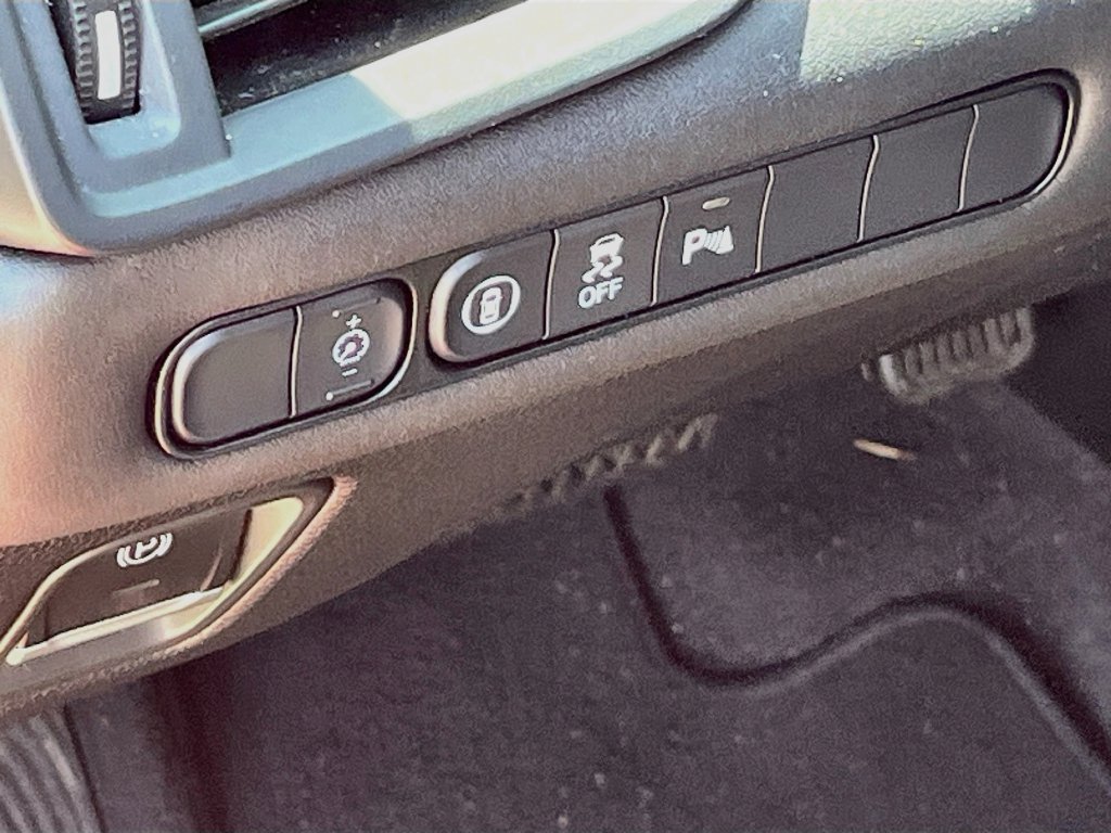 Used 2021 Acura TLX w/ Technology Package FWD image 10