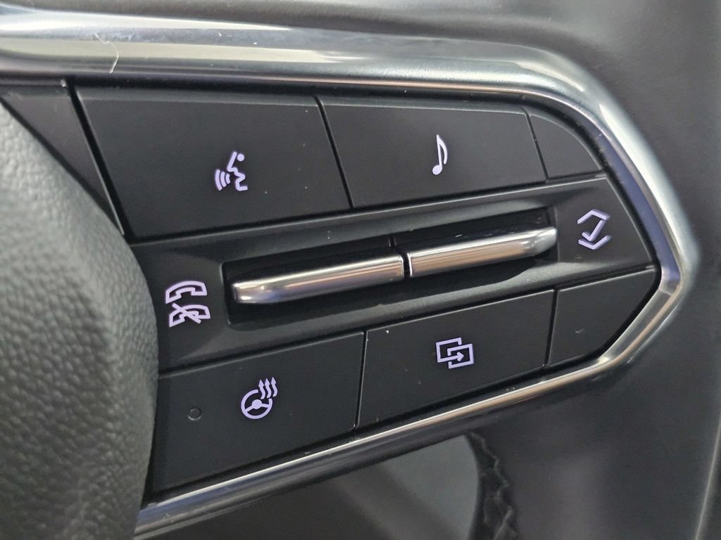 Used 2025 Chevrolet Equinox LT w/ Safety and Technology Package FWD image 30