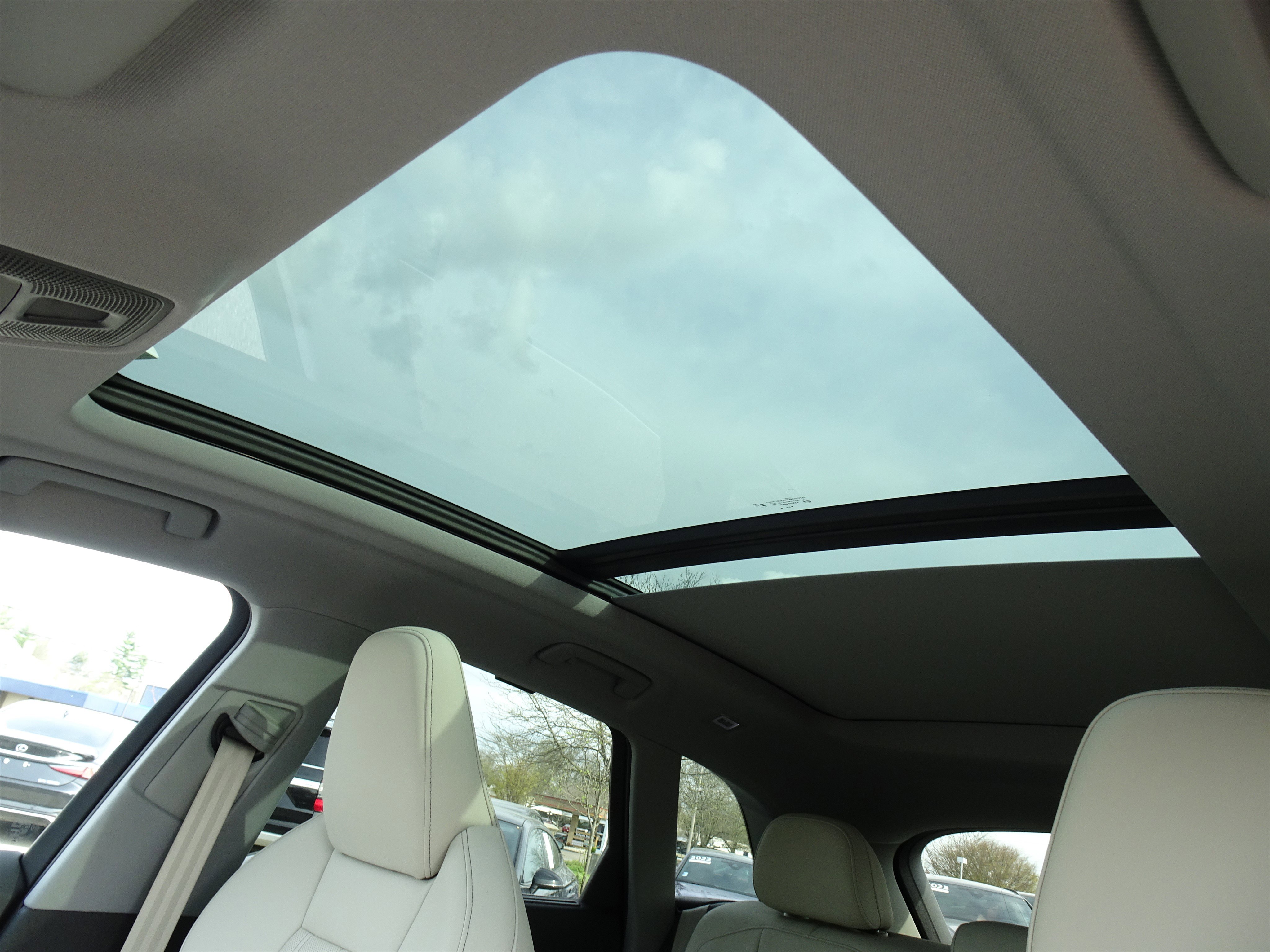 Certified 2025 Audi Q5 Prestige image 9