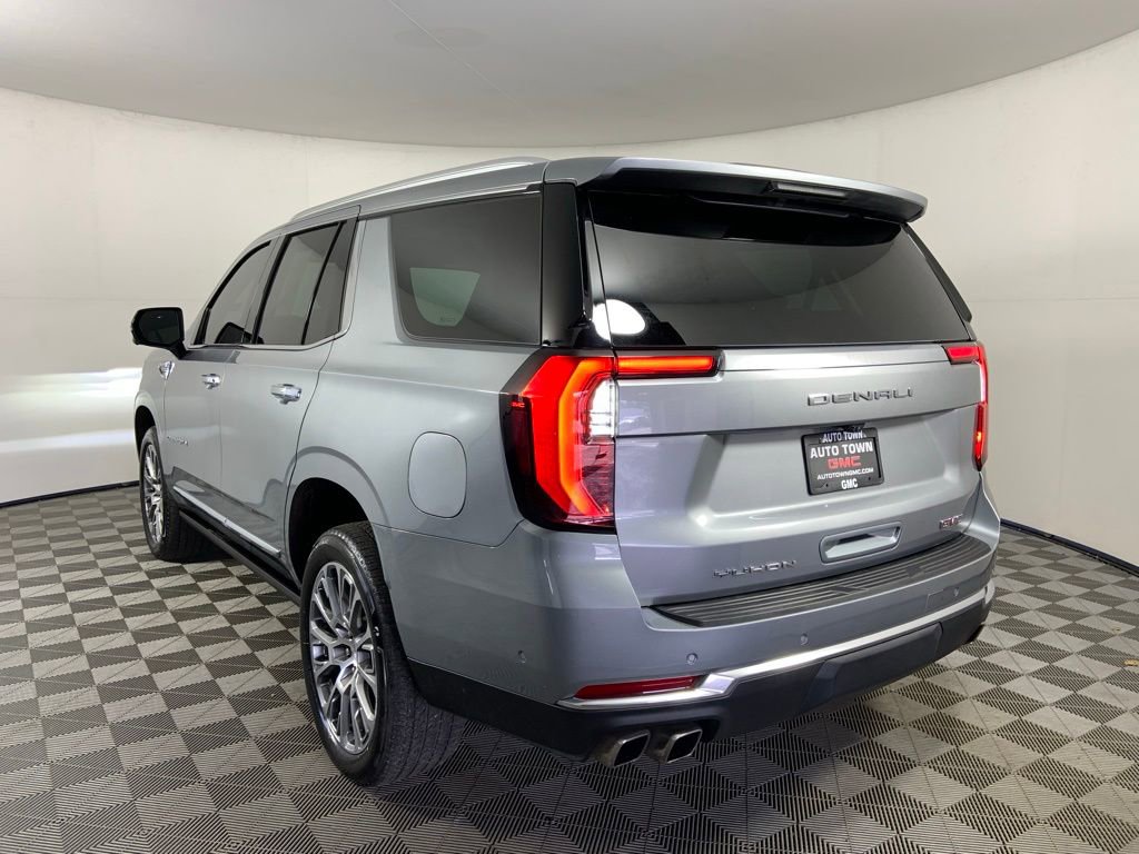 Used 2025 GMC Yukon Denali w/ Sun & Power Step Package image 8