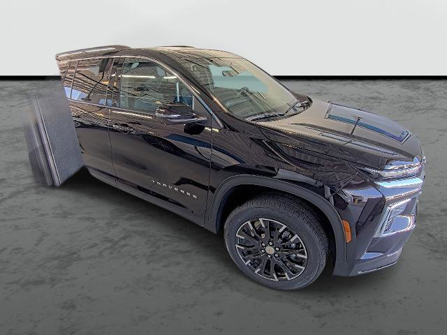 New 2026 Chevrolet Traverse LT w/ Sun and Wheel Package image 5