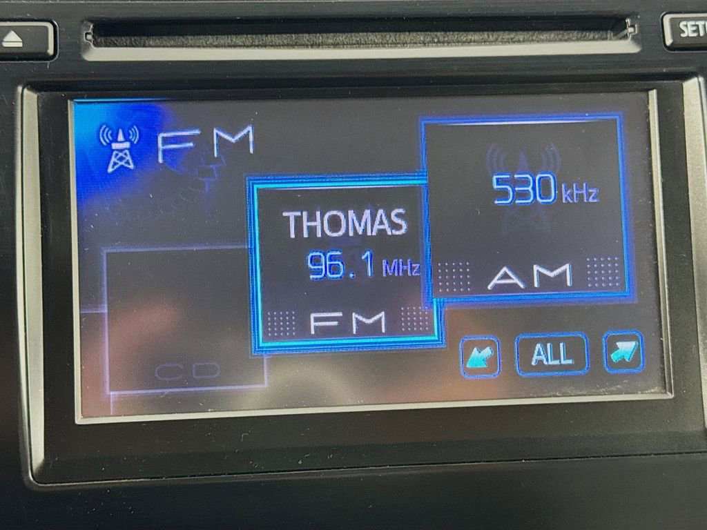 Used 2012 Toyota Camry LE FWD image 25