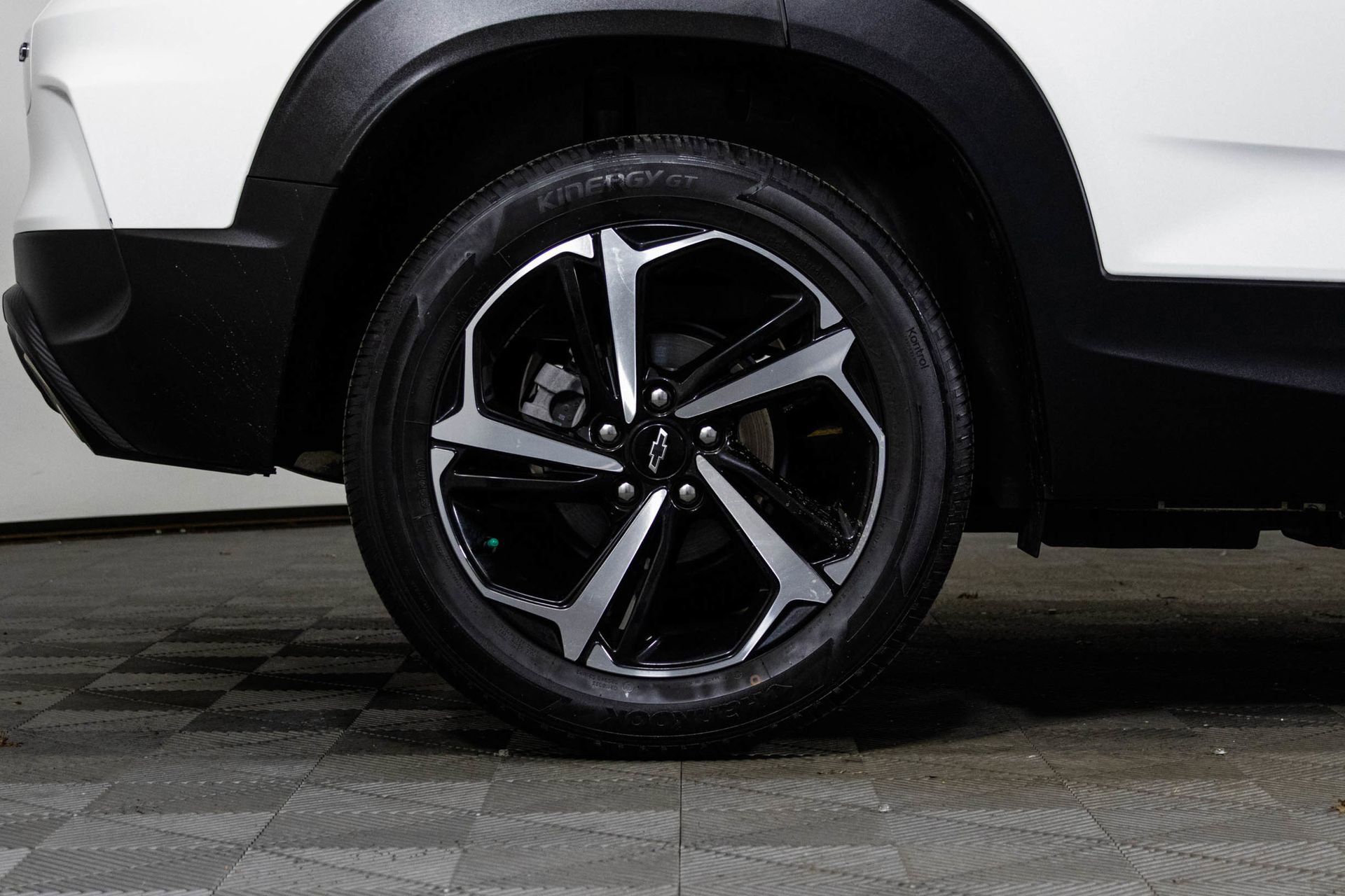 Used 2023 Chevrolet TrailBlazer RS w/ Convenience Package image 42