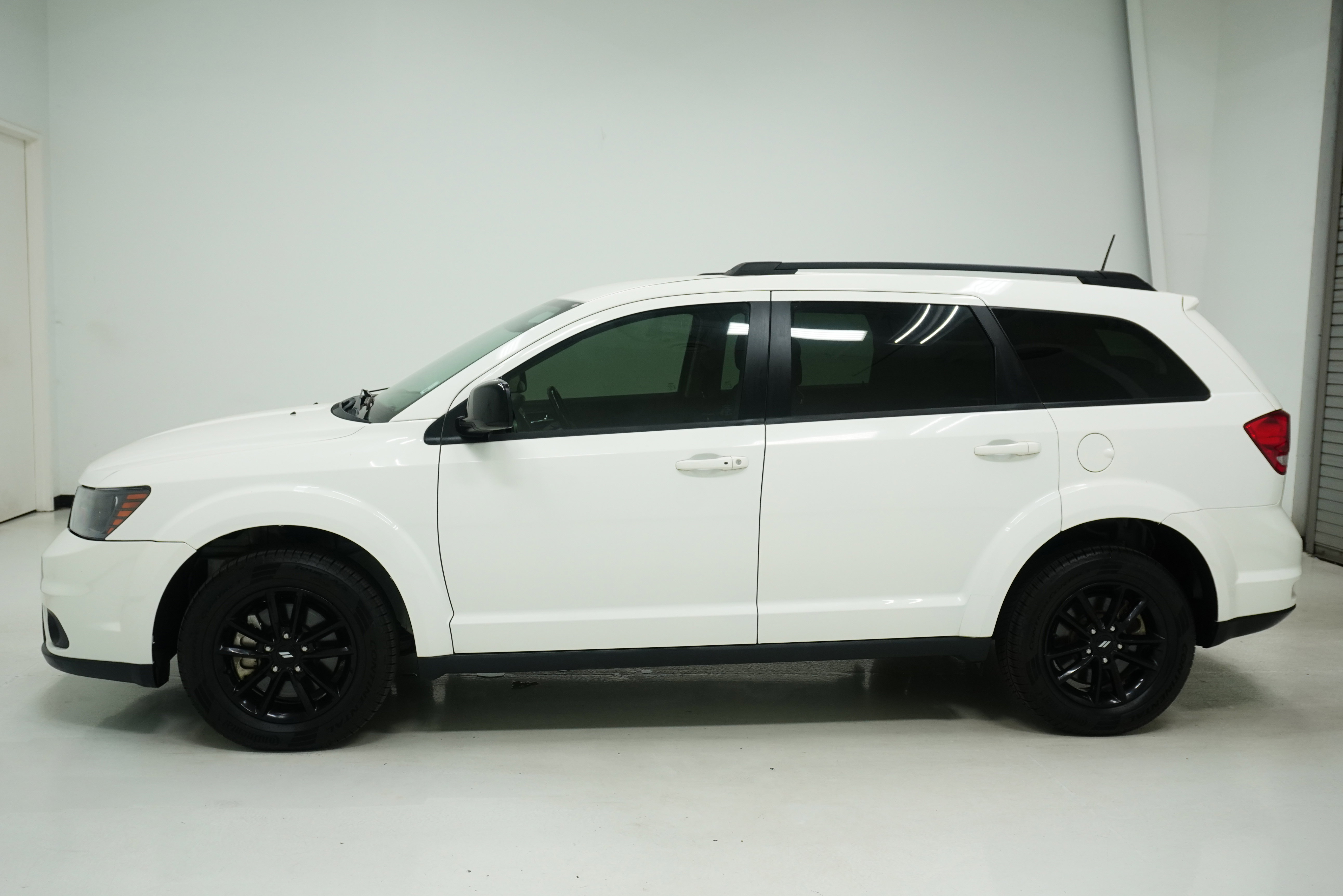 Used 2019 Dodge Journey SE w/ Connectivity Group image 7