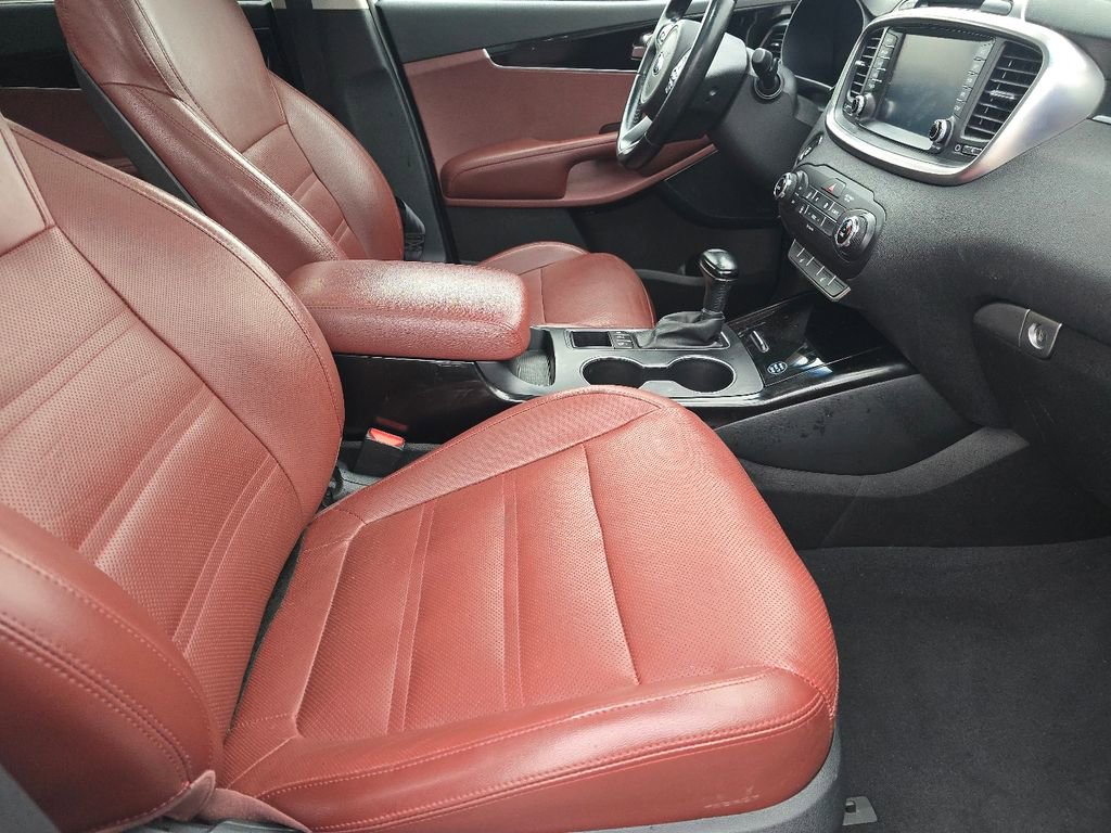 Used 2018 Kia Sorento SX image 20
