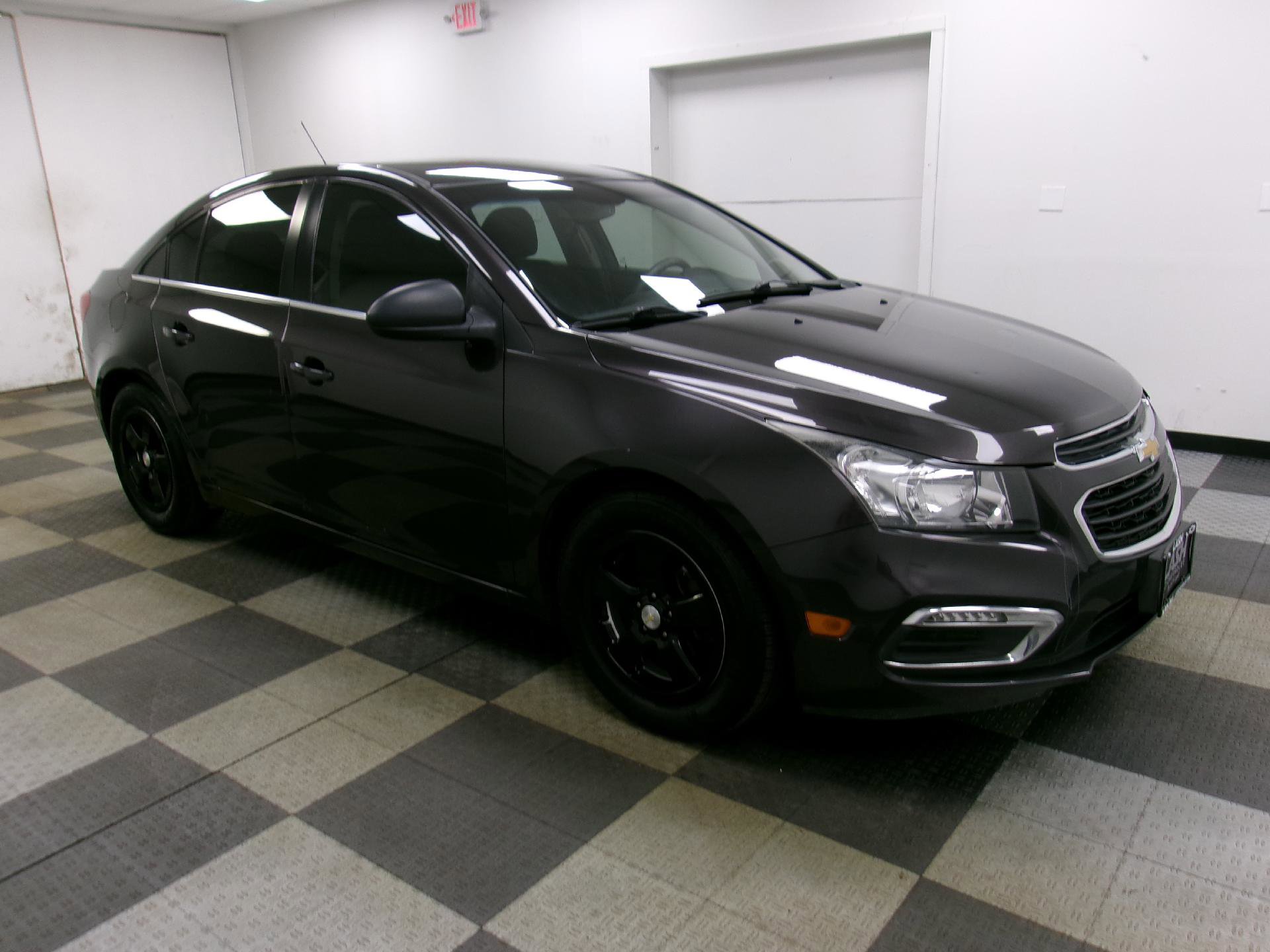 Used 2015 Chevrolet Cruze LT image 14