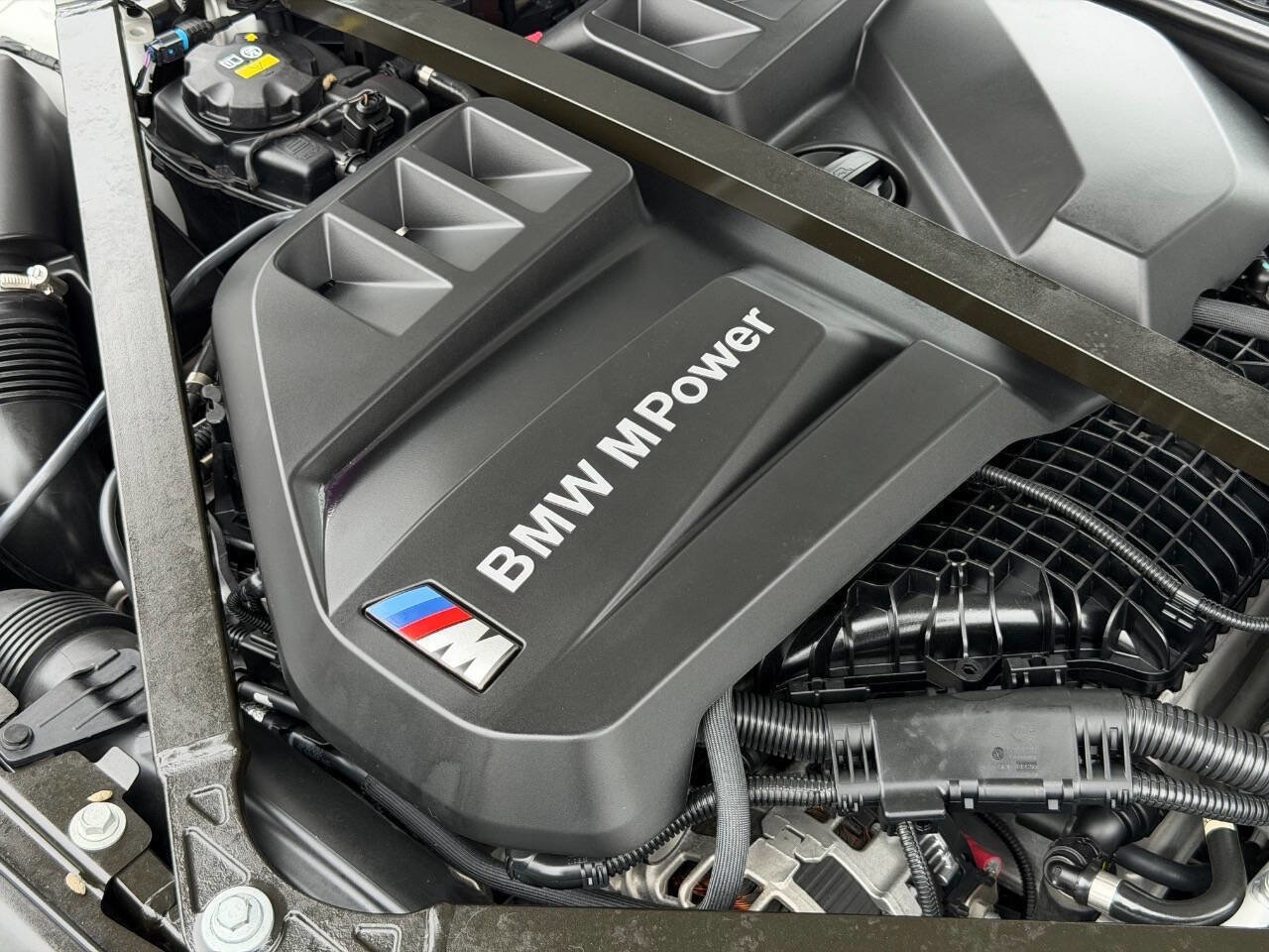 Used 2021 BMW M4 Competition w/ Executive Package RWD image 21