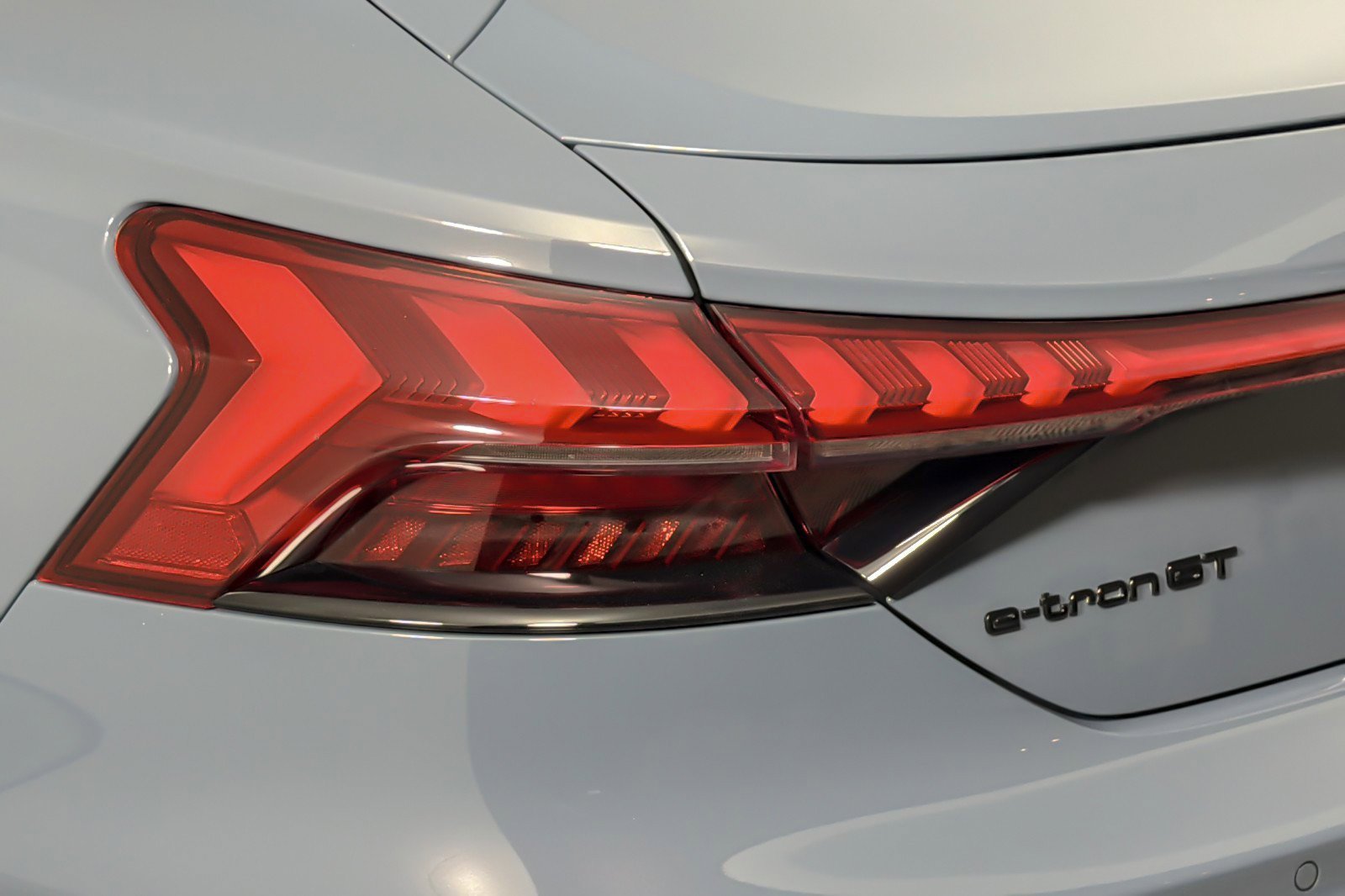Used 2024 Audi e-tron GT Prestige image 26
