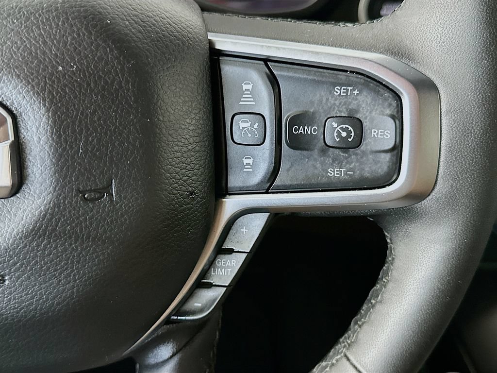 Used 2025 RAM 1500 Big Horn AWD/4WD image 26