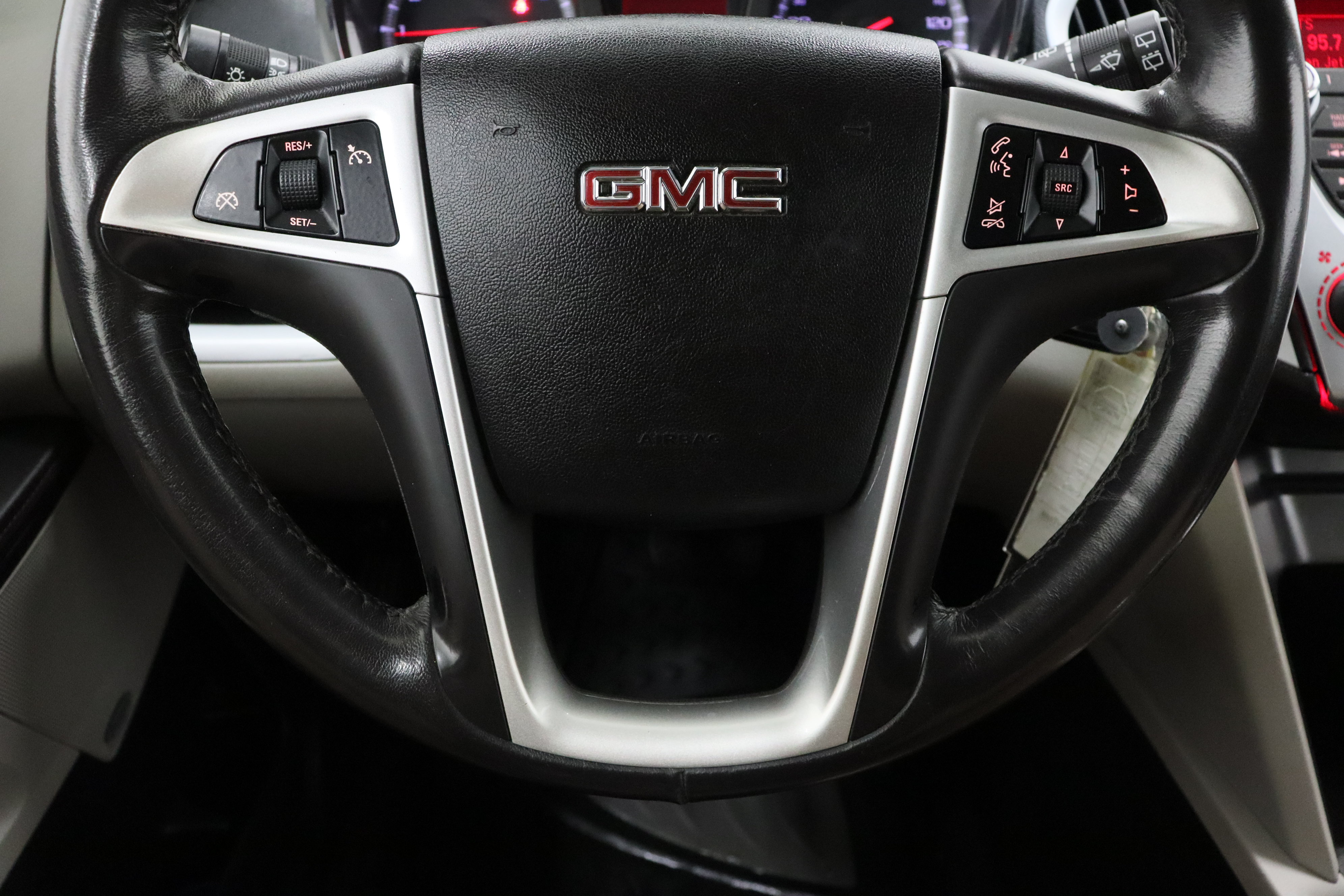 Used 2011 GMC Terrain SLE AWD/4WD image 23