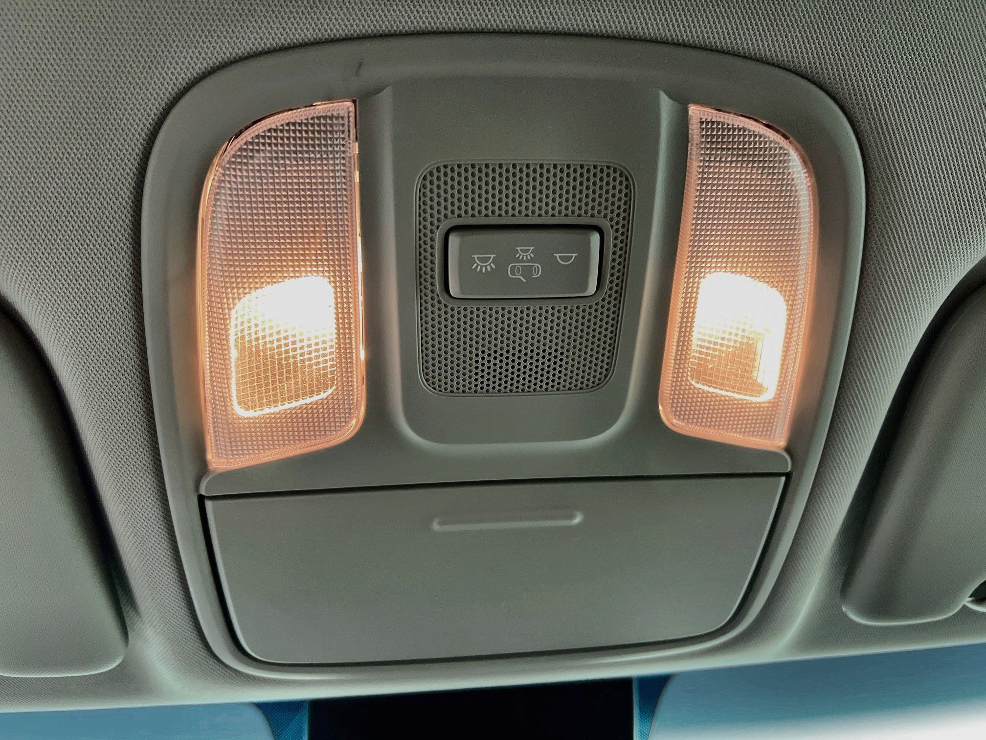 Used 2020 Kia Sportage LX FWD image 21