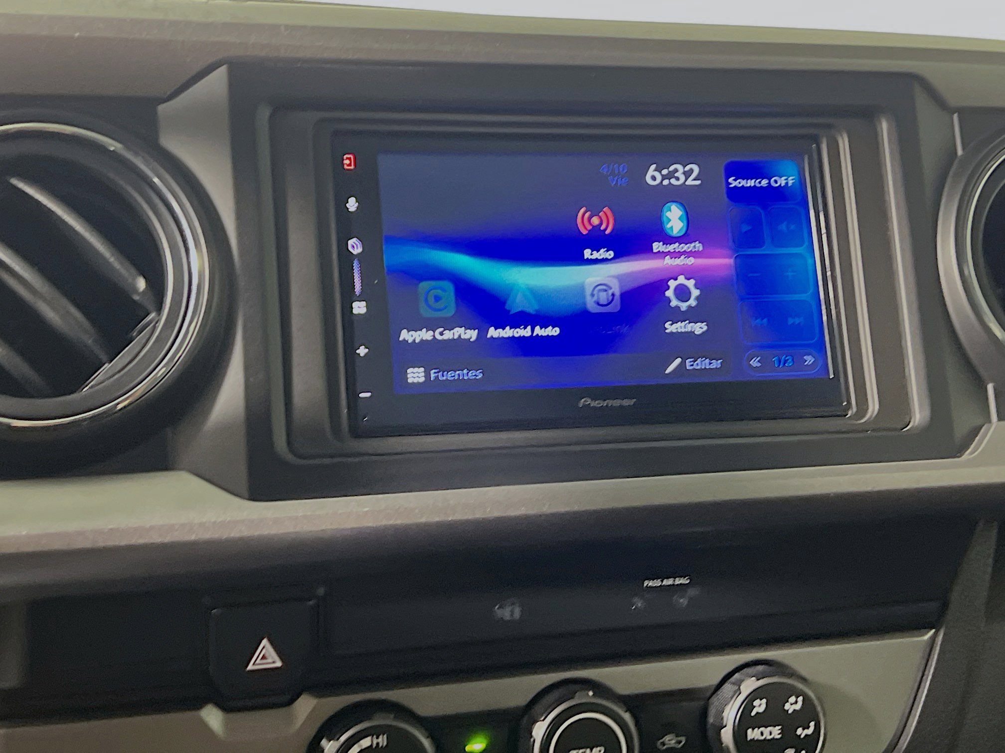 Used 2019 Toyota Tacoma SR5 RWD image 27