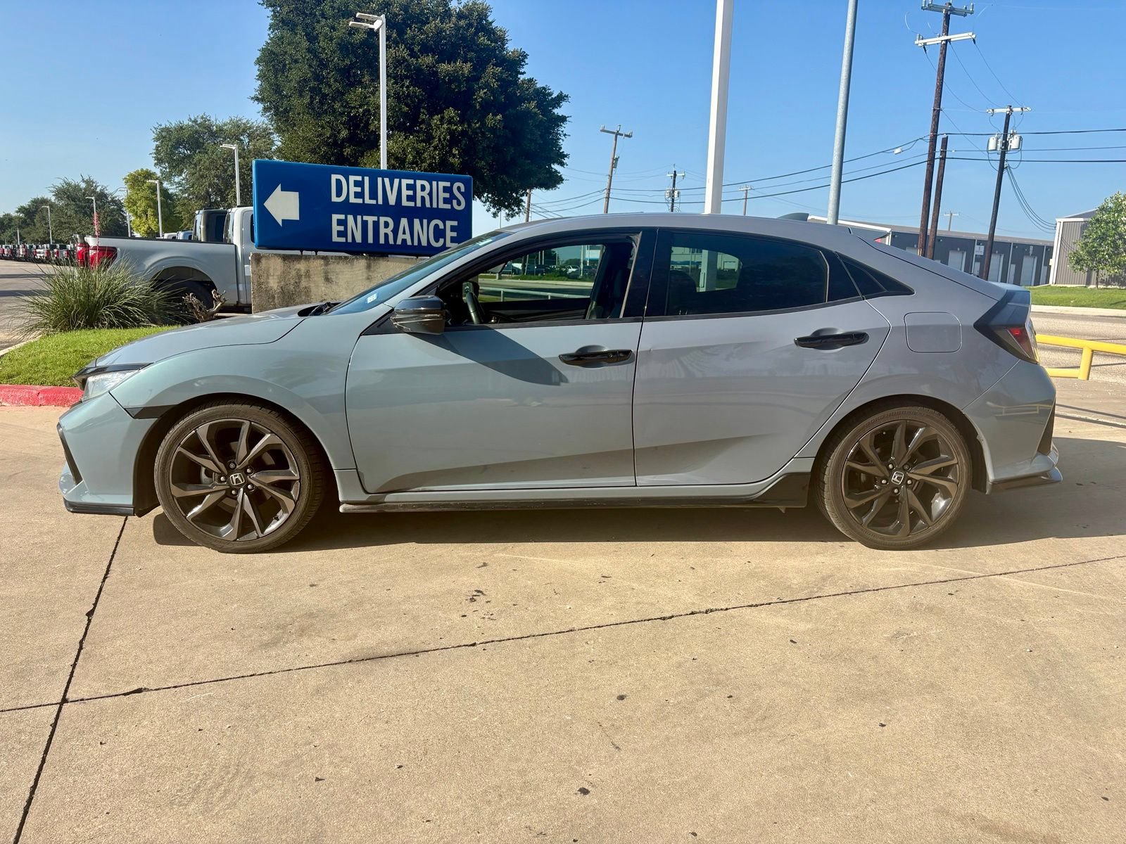 Used 2019 Honda Civic Sport Touring image 8