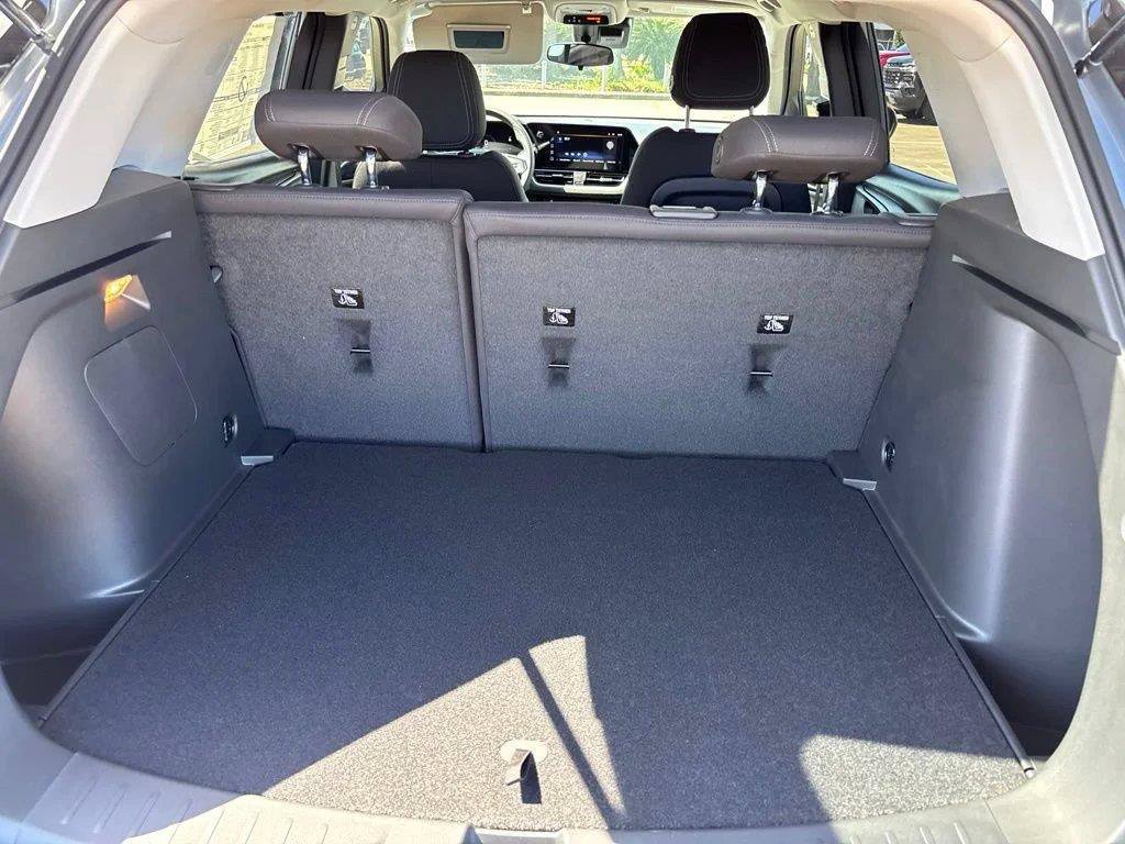New 2026 Chevrolet TrailBlazer LT FWD image 13