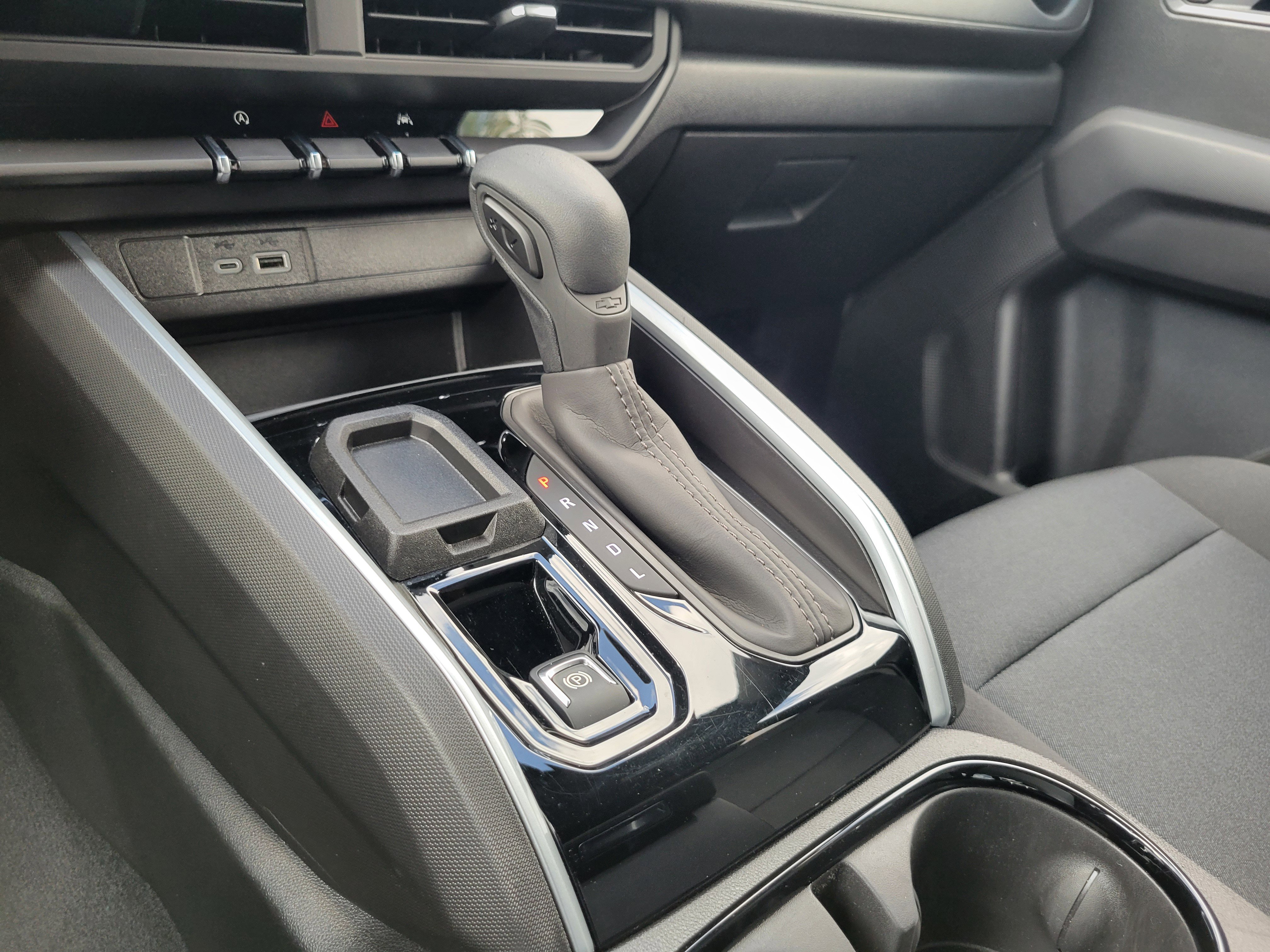 Used 2025 Chevrolet Colorado W/T w/ WT Custom Package image 21