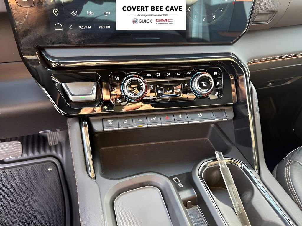 Used 2024 GMC Sierra 2500 AT4 w/ AT4 Premium Plus Package image 36