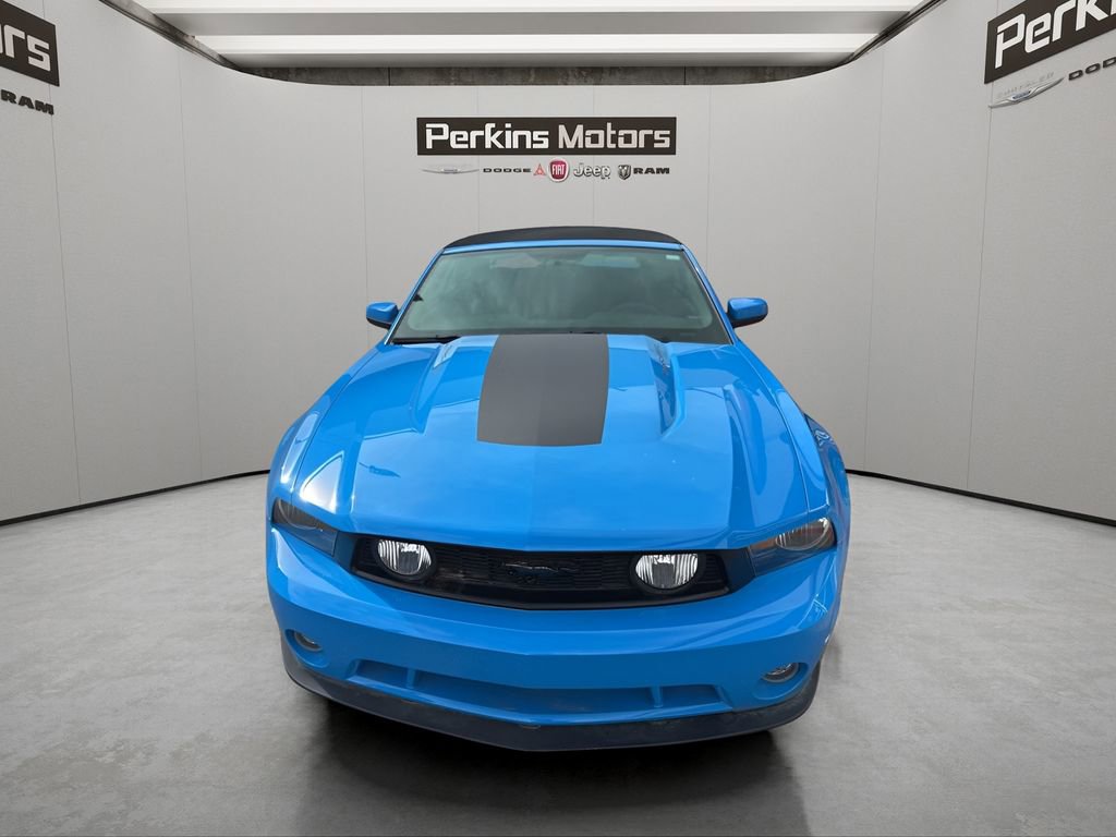 Used 2010 Ford Mustang GT image 1