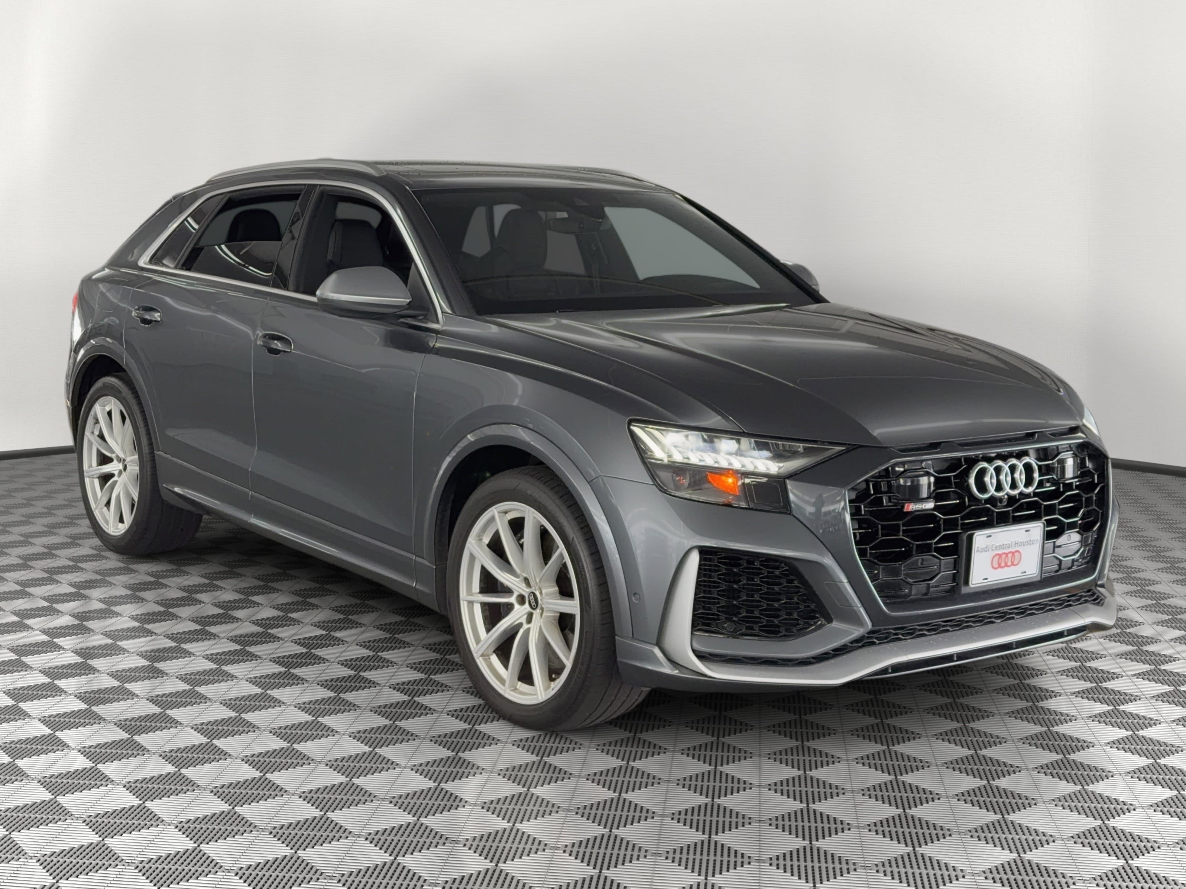 Used 2022 Audi RS Q8 AWD/4WD image 7
