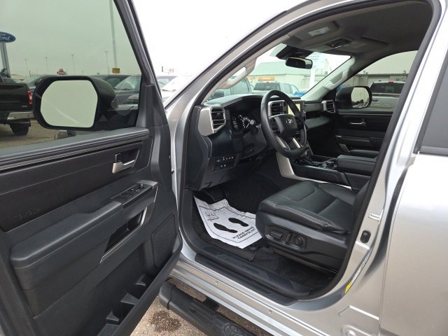 Used 2024 Toyota Tundra SR5 w/ SR5 Premium Package image 21