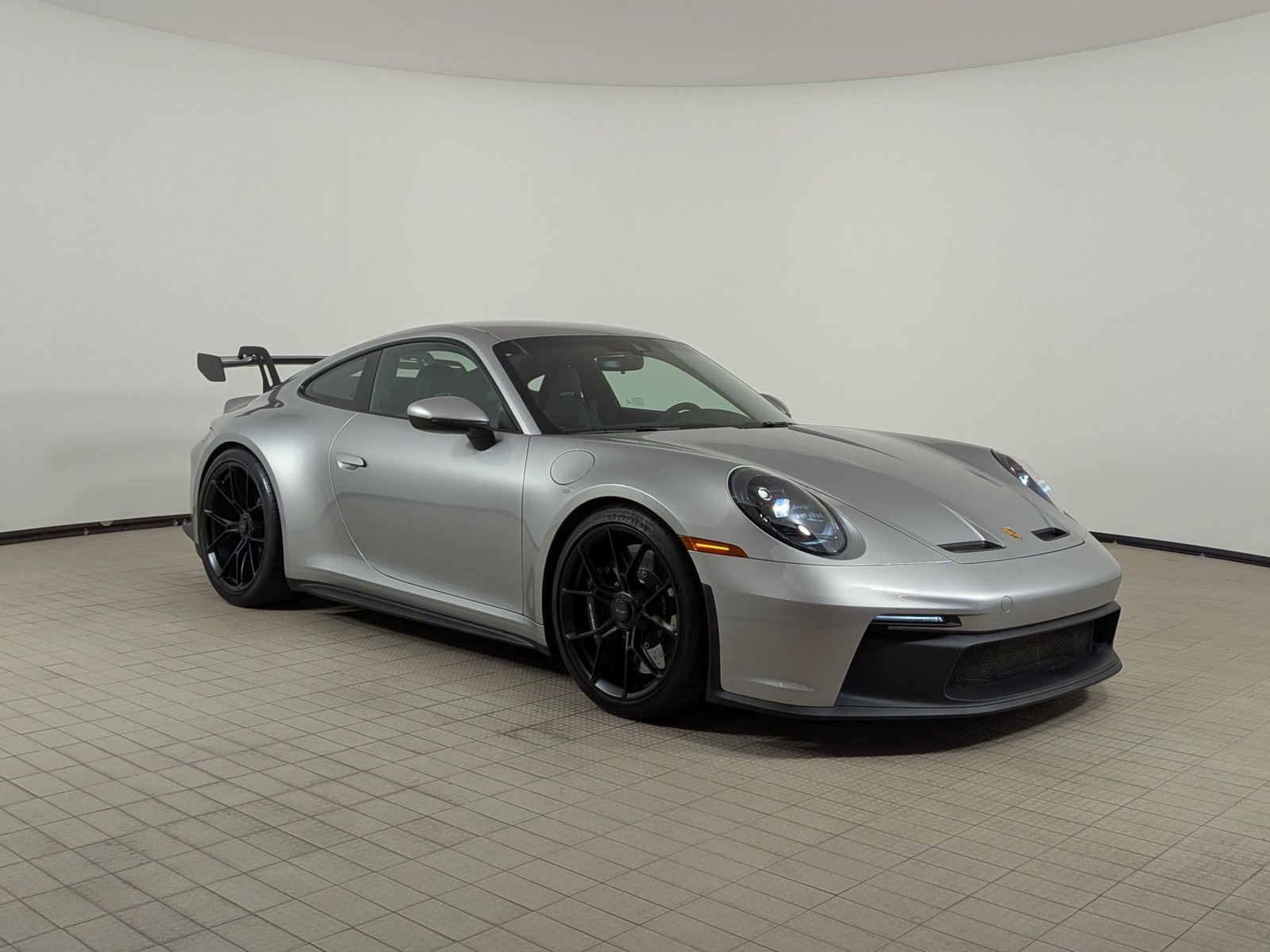 Certified 2023 Porsche 911 GT3 RWD image 7