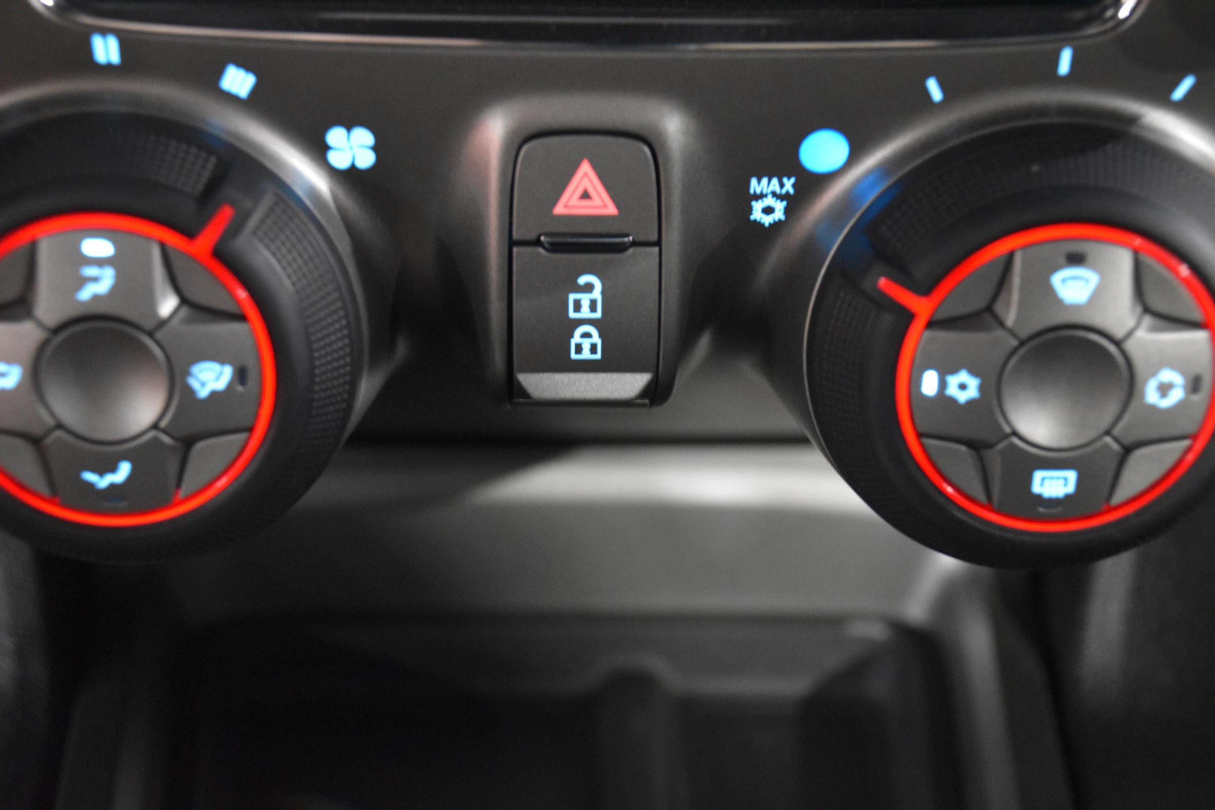 Used 2014 Chevrolet Camaro Z/28 RWD image 54