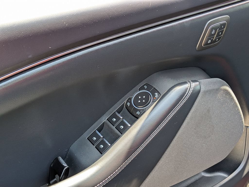 Used 2022 Ford Mustang Mach-E Select w/ Comfort/Technology Package RWD image 16
