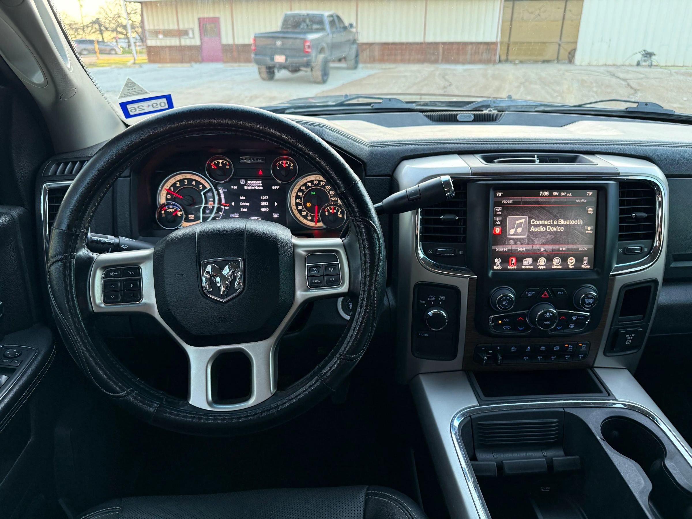 Used 2017 RAM 2500 Laramie image 11