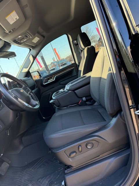 Used 2024 Chevrolet Silverado 1500 LT image 14