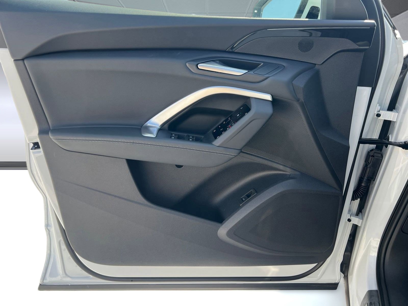 New 2025 Audi Q5 Premium image 21