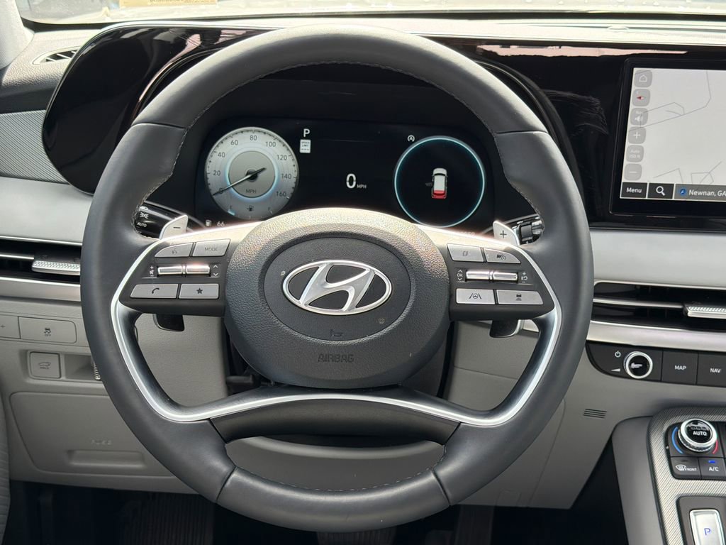 Used 2025 Hyundai Palisade SEL FWD image 24
