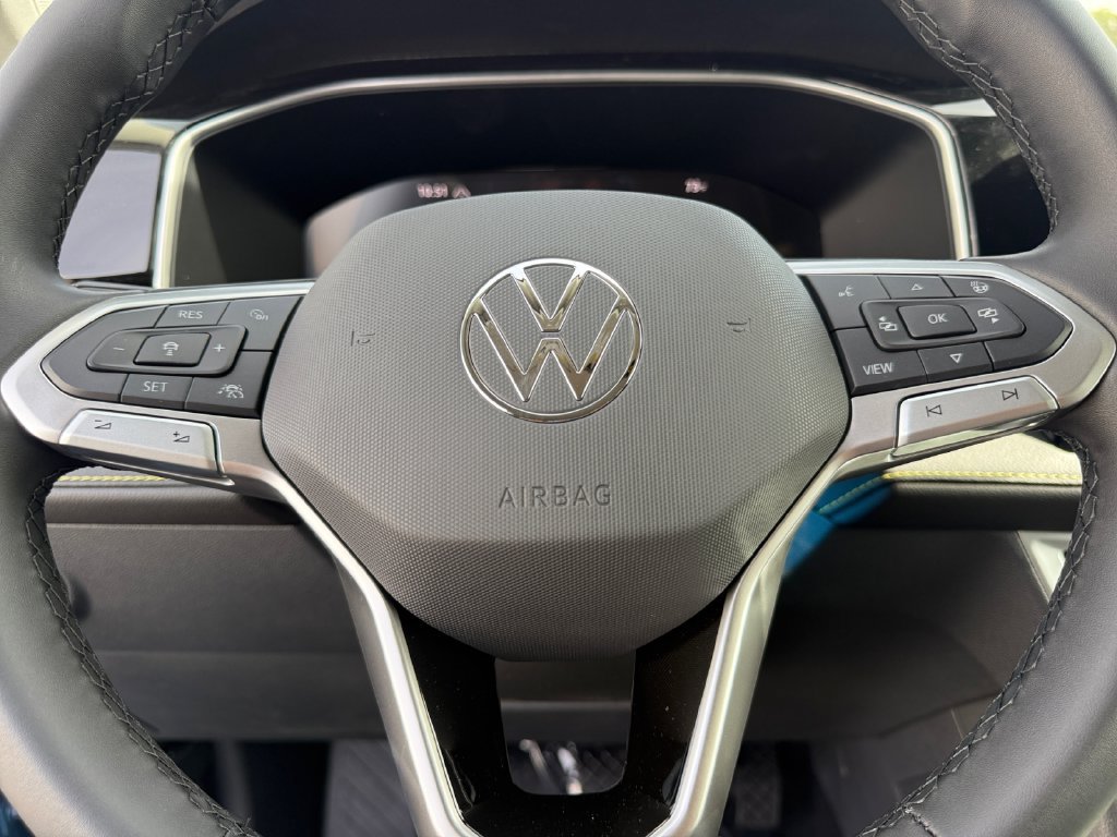 New 2027 Volkswagen Taos Sport AWD/4WD image 19