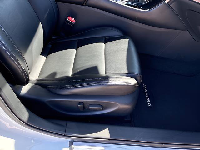 Used 2023 Nissan Maxima SV w/ Floor Mat Group image 11
