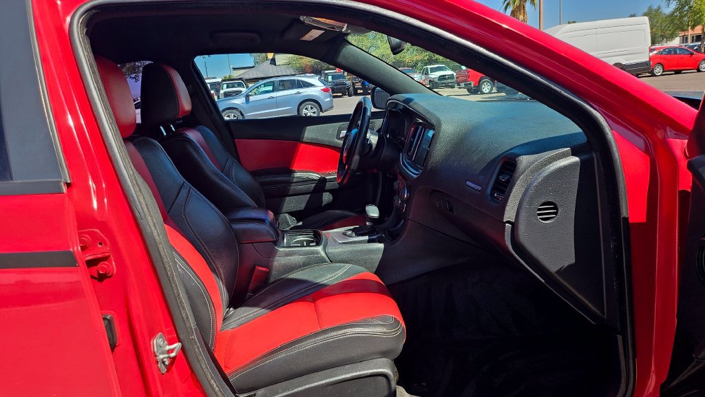 Used 2016 Dodge Charger SXT w/ Rallye Group RWD image 20