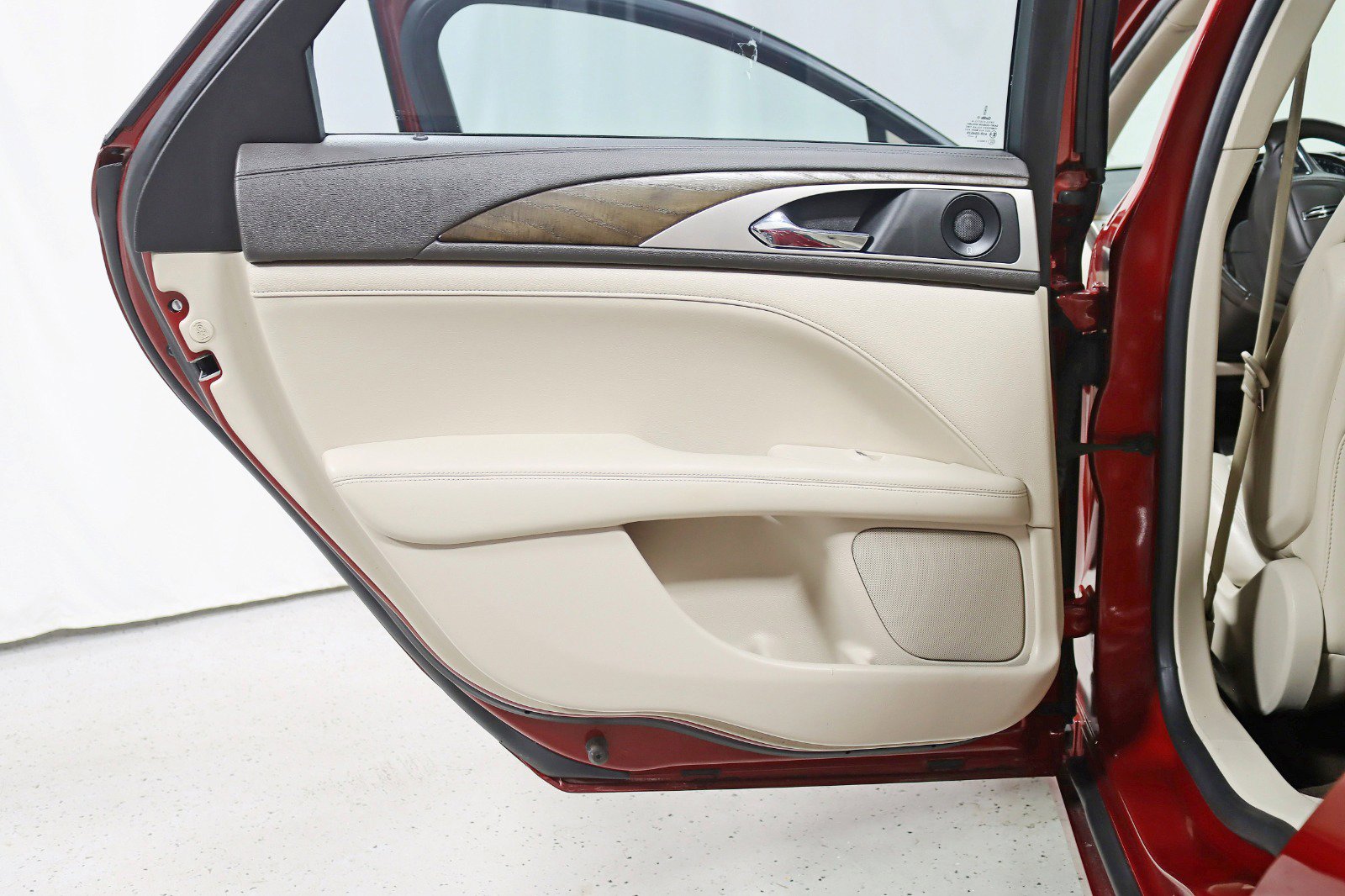 Used 2019 Lincoln MKZ Reserve image 34