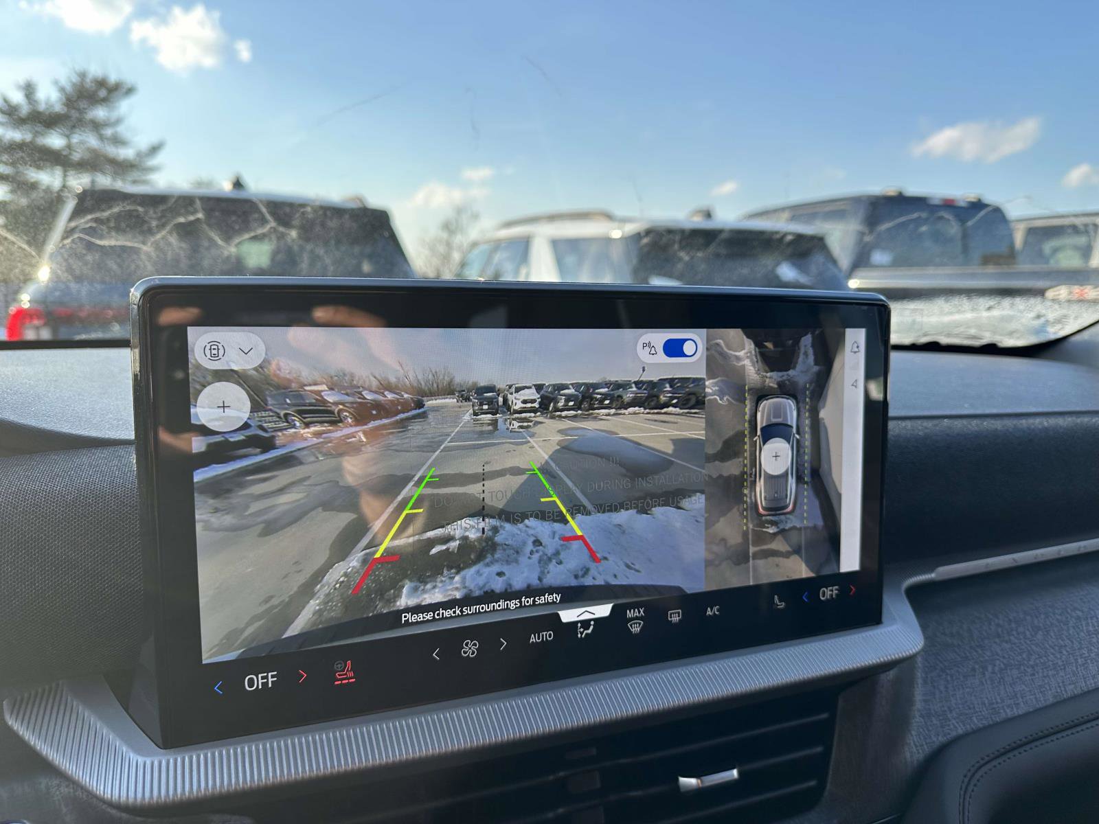 New 2026 Ford Explorer Platinum w/ LUX Leather Package image 18