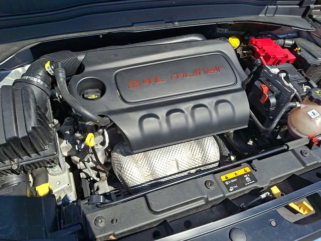 Used 2020 Jeep Renegade Latitude AWD/4WD image 28