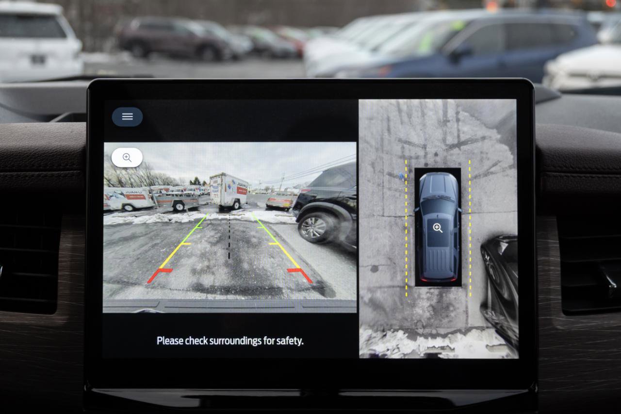 Used 2024 Ford Expedition Limited image 36