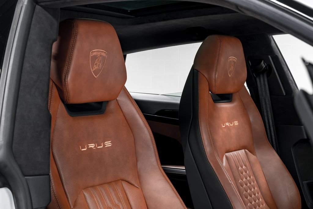 Used 2023 Lamborghini Urus S AWD/4WD image 41
