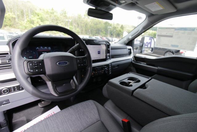 New 2026 Ford F350 XLT w/ XLT Premium Package image 7